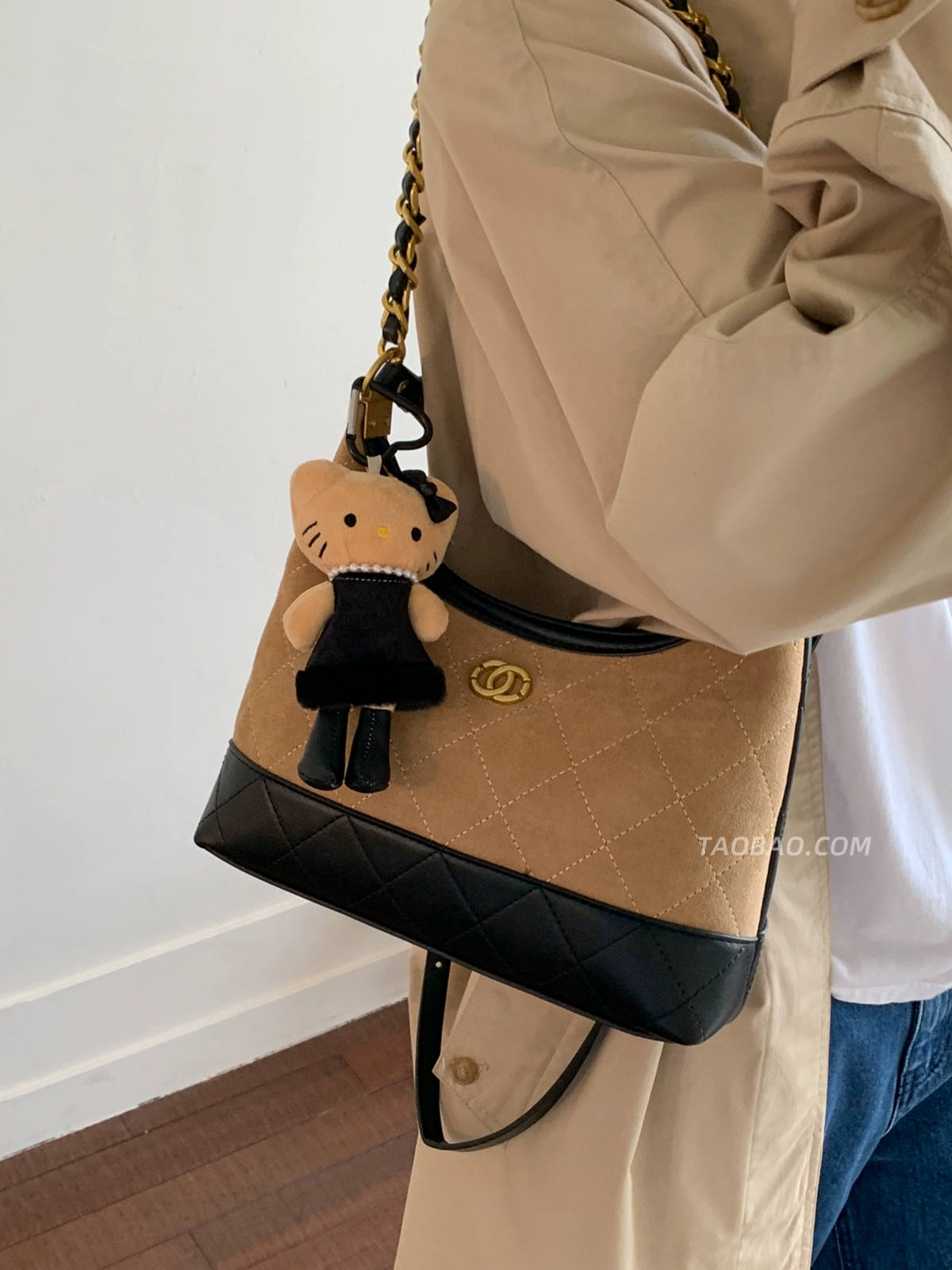 Retro niche suede bag for women