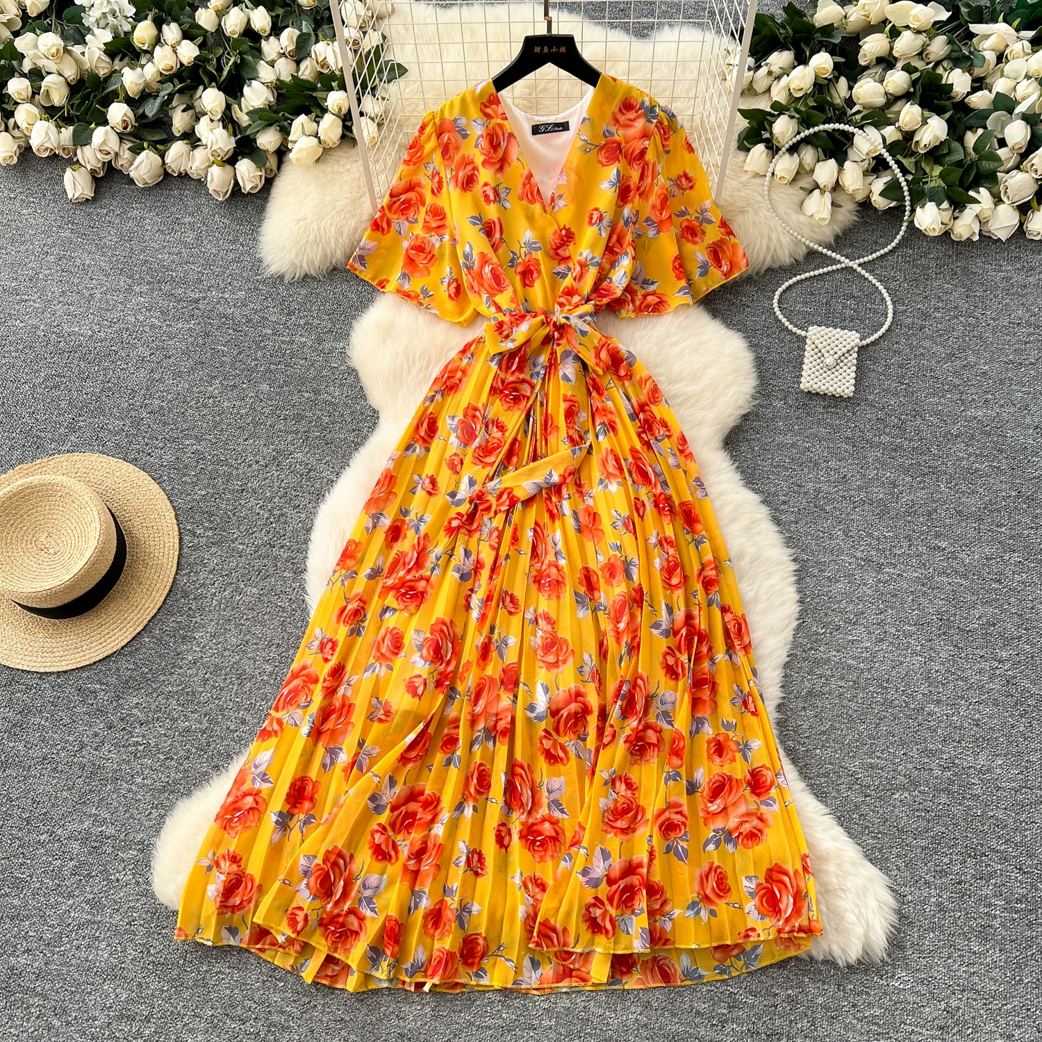 V-neck trumpet sleeves slimming temperament printed chiffon dress - Image 5