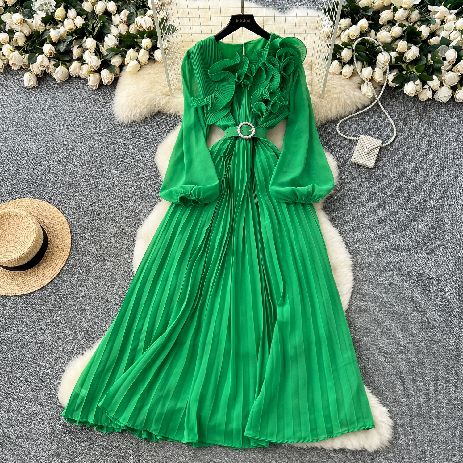 Three-dimensional lace lantern sleeve strap waist slimming pleated dress - Image 7