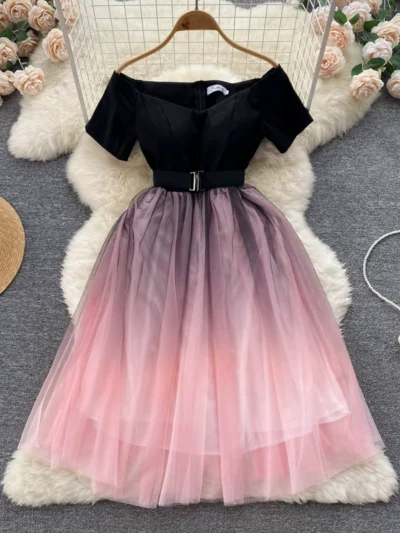 Contrasting one-shoulder dress