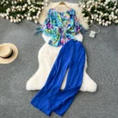 High-waisted wide-leg pants and fashionable two-piece suit - pink and white