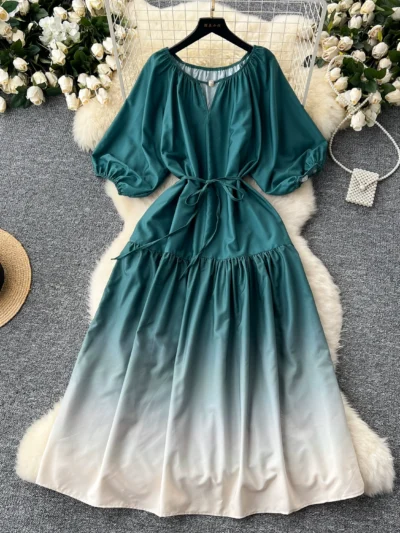 Hollow round neck lantern sleeve waist waist gradient long skirt