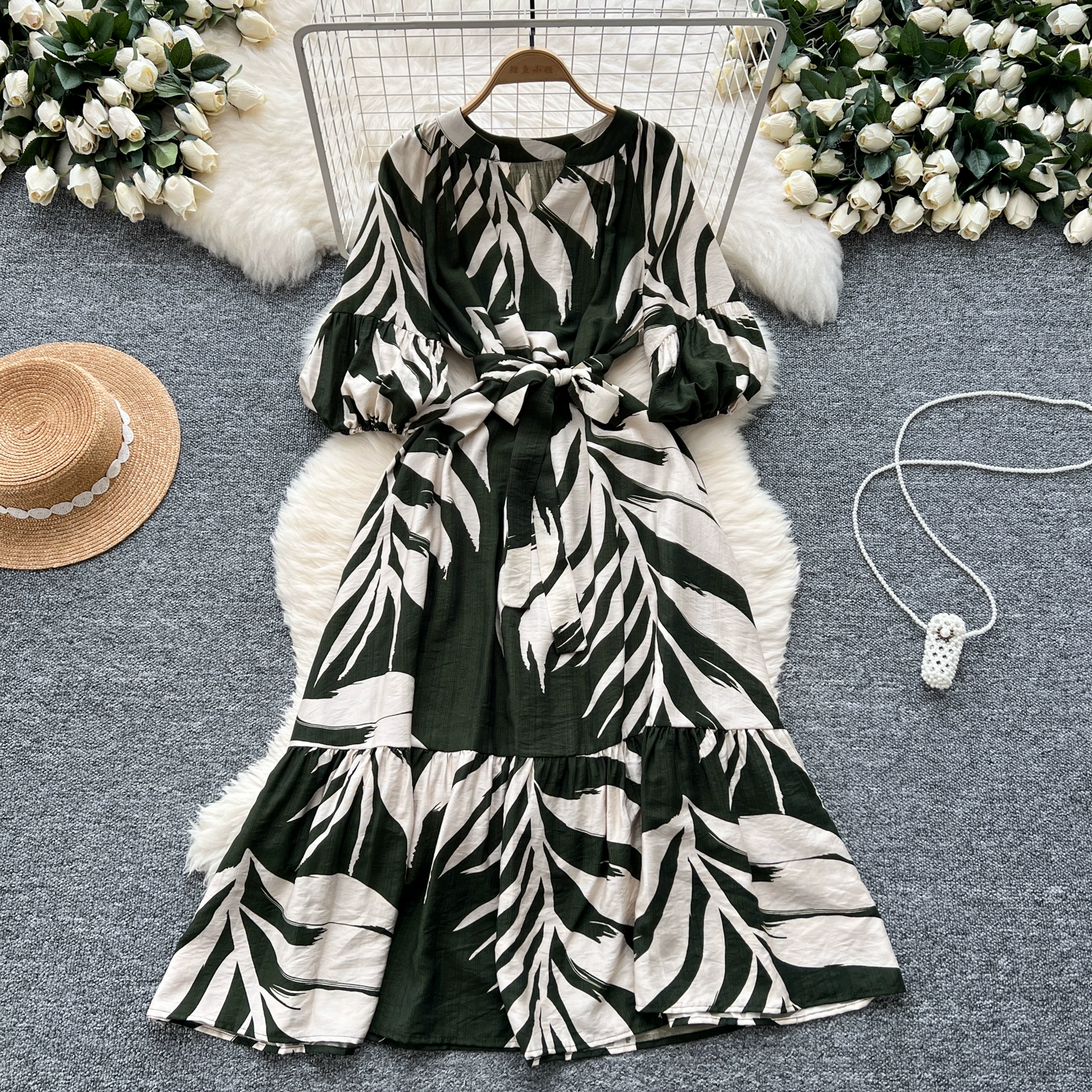 Retro V-neck Lantern Sleeves Belted Waist Temperament French Long Print Dress - Image 4