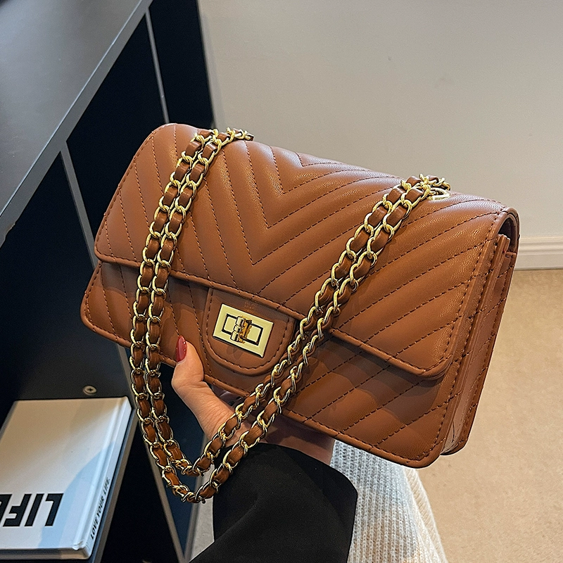 Diamond embroidery small bag - Image 4