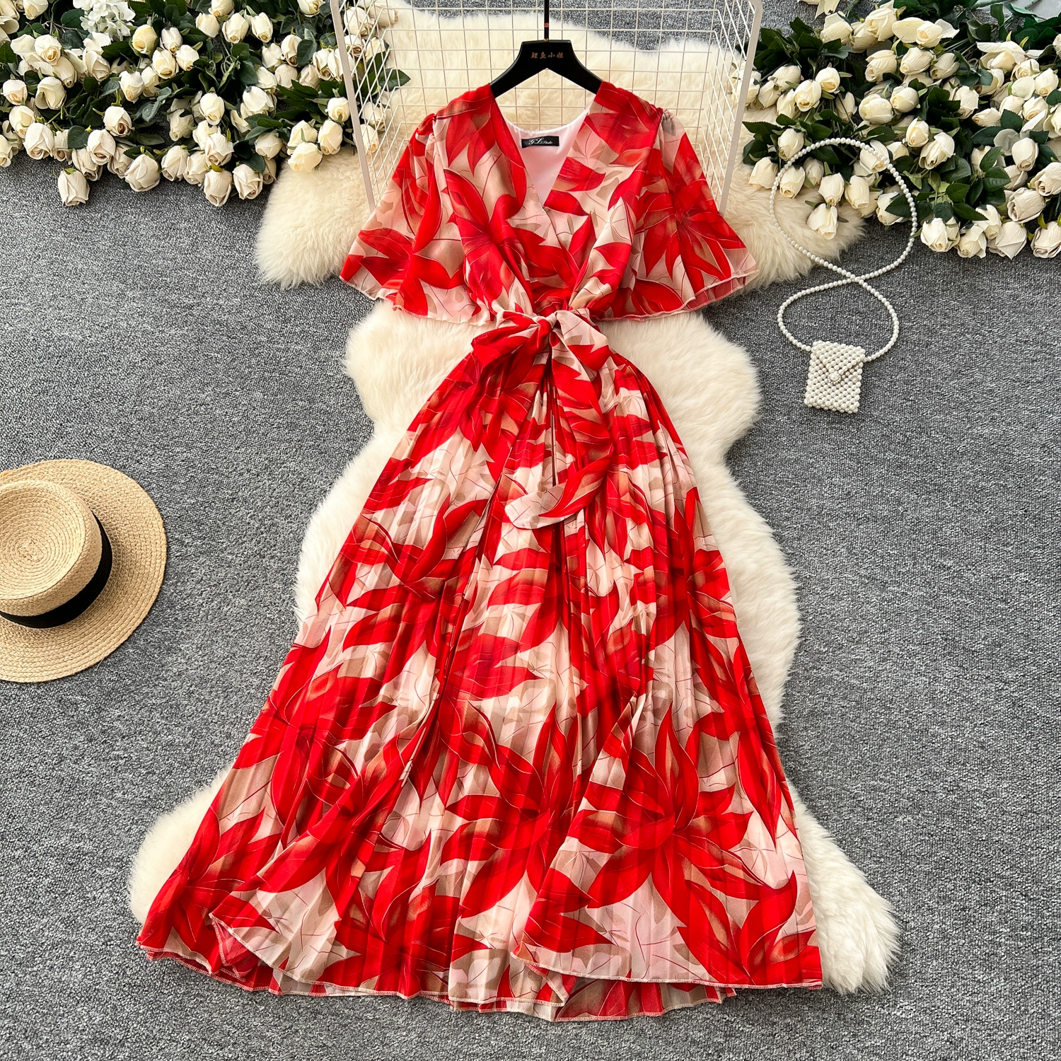 V-neck trumpet sleeves slimming temperament printed chiffon dress - Image 4