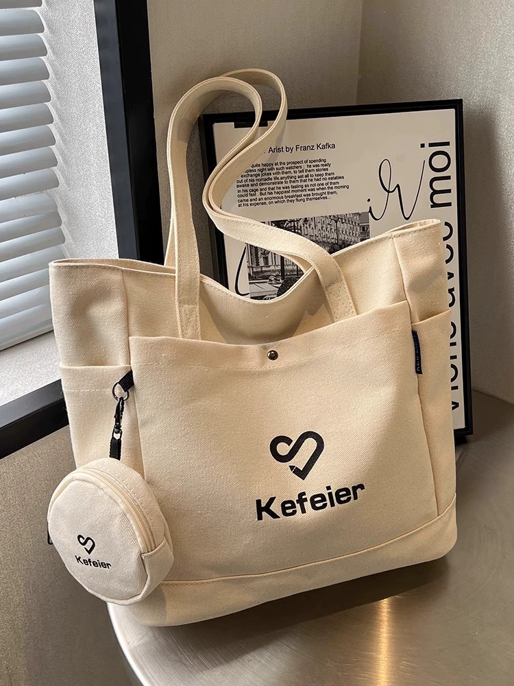 Large capacity one-shoulder tote bag