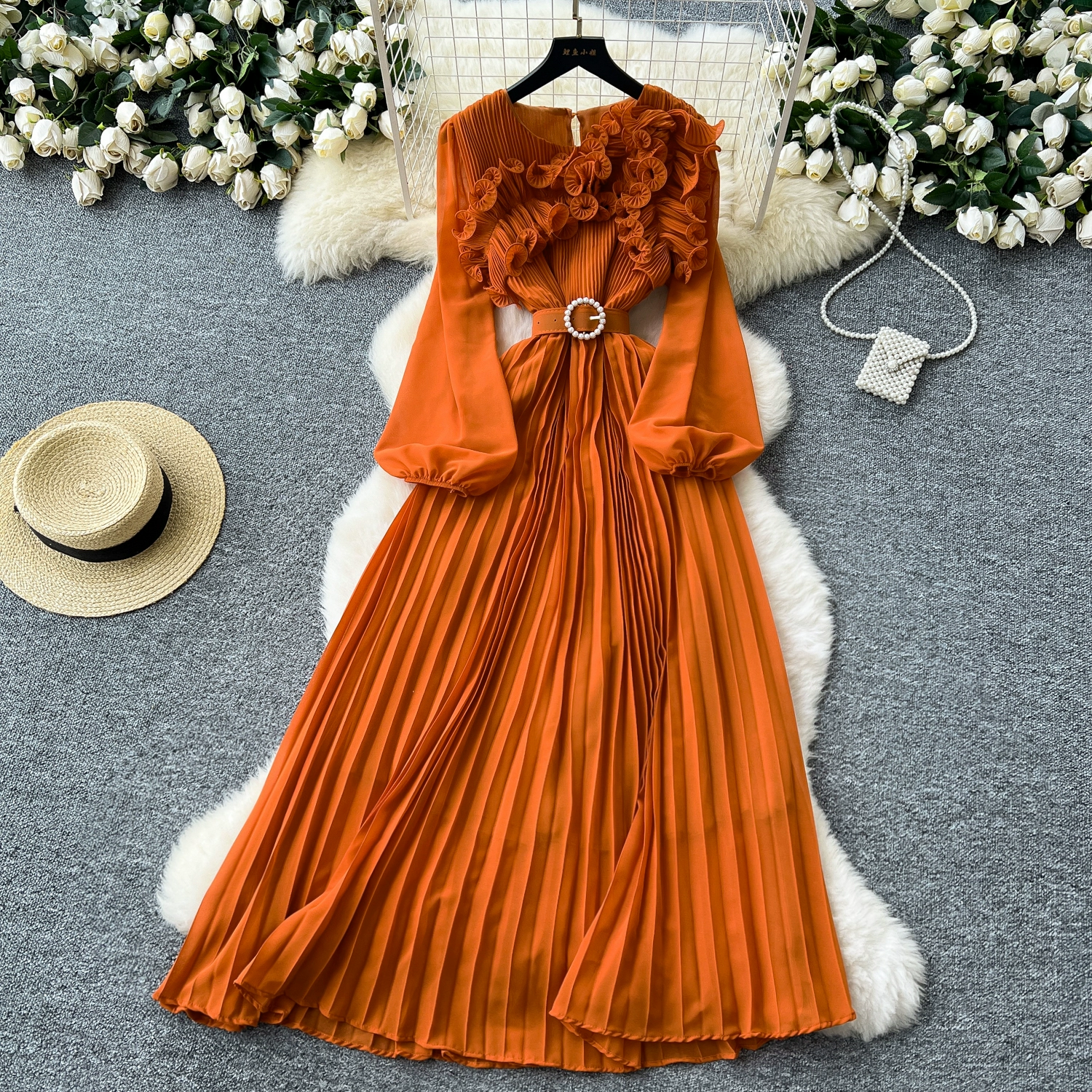 Three-dimensional lace lantern sleeve strap waist slimming pleated dress - Image 4