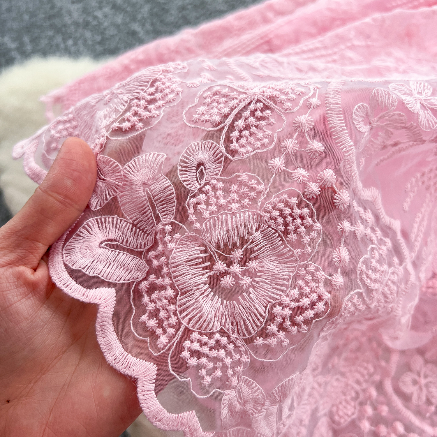 Short-sleeved waist embroidered dress - Image 4