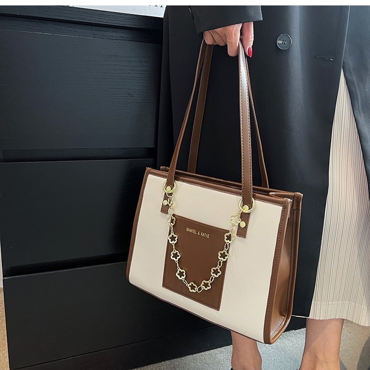 High-end women's handbag - Image 10