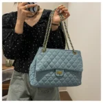 Large-capacity quilted denim bag for women - Image 4