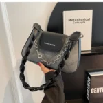 Retro shoulder bags, underarm small square bags - Image 2