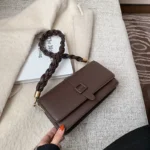 Single shoulder fashion small square bag