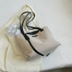 New autumn and winter versatile canvas bag