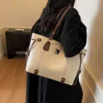 Stylish and trendy tote bag for commuting, fashionable and trendy, versatile and sophisticated, niche design, retro women's shoulder bag - Image 4