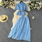 High-waisted pleated skirt, two-piece trendy set