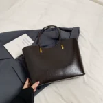 High-end oil wax leather large-capacity bag - Image 4